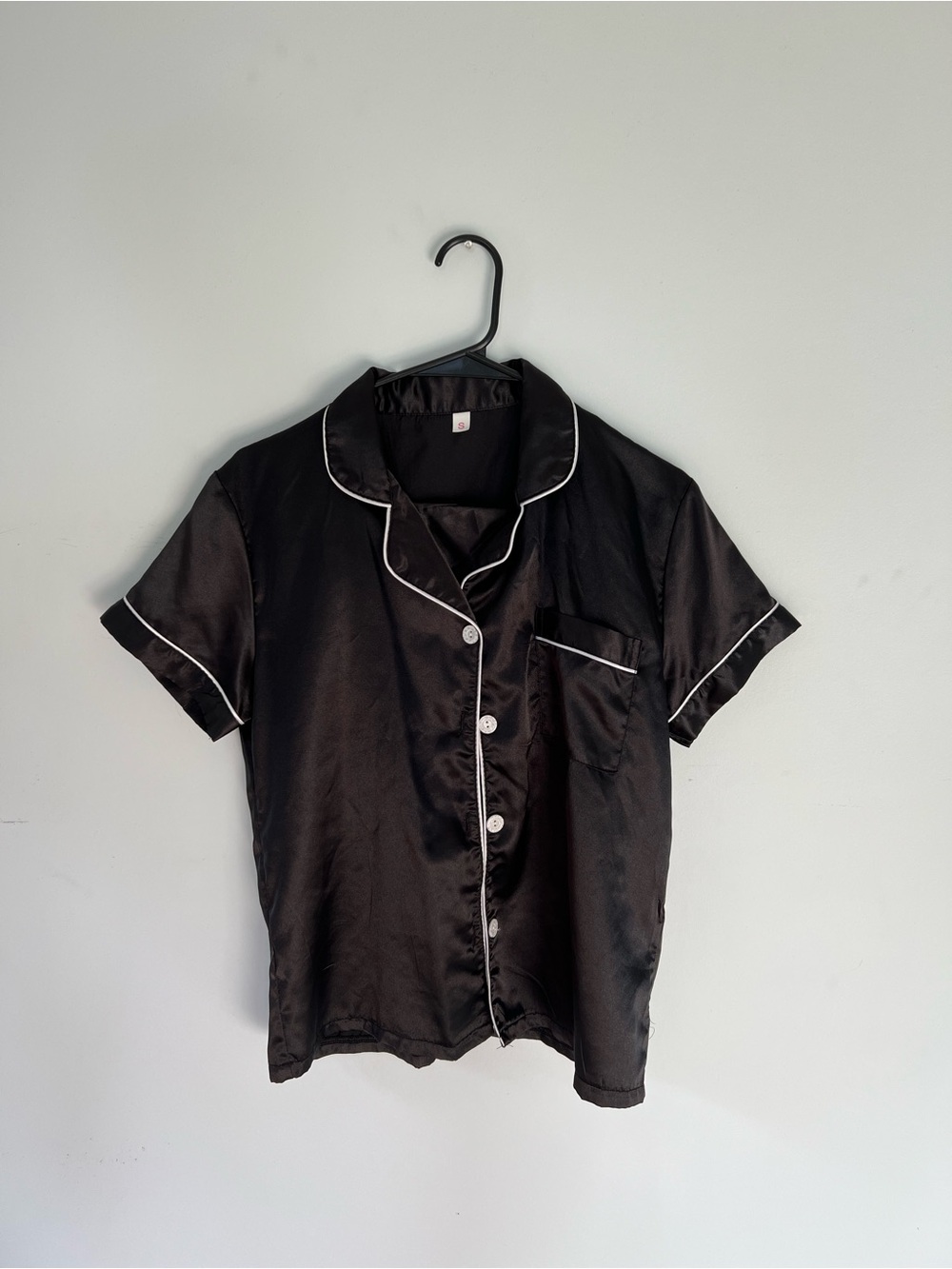 Silky Black Pajama Set SHIRT PANTS SHORTS Small